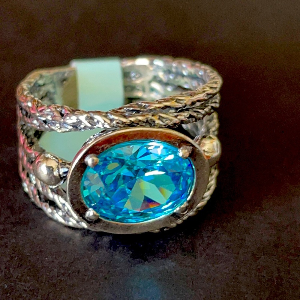 Sterling silver Blue topaz ring